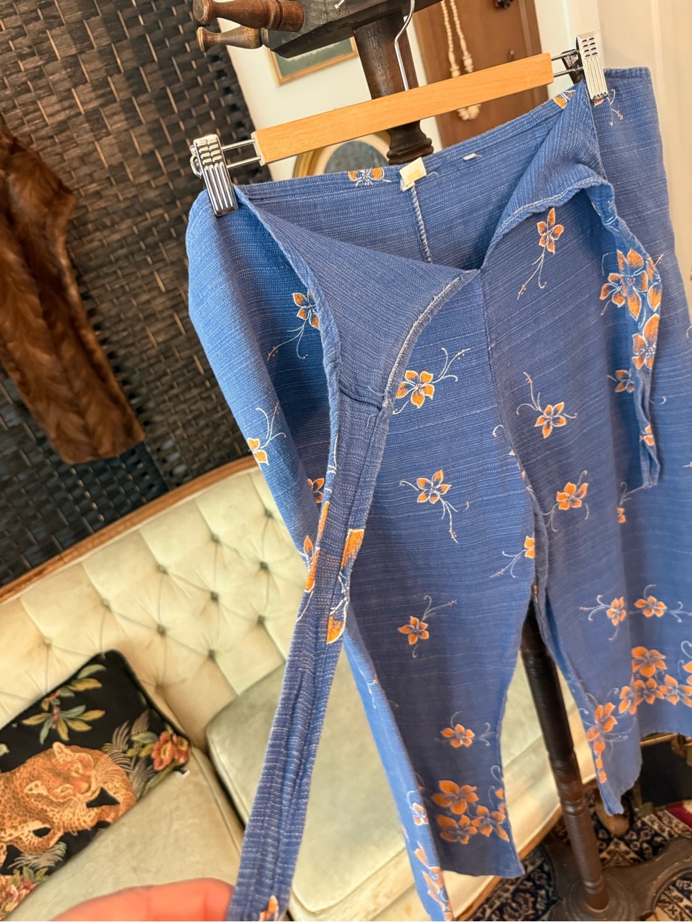 ๐บ Vintage KUN Batik Blue Floral Cropped Pants Pull-On Tie Waist - Picture 3 of 7